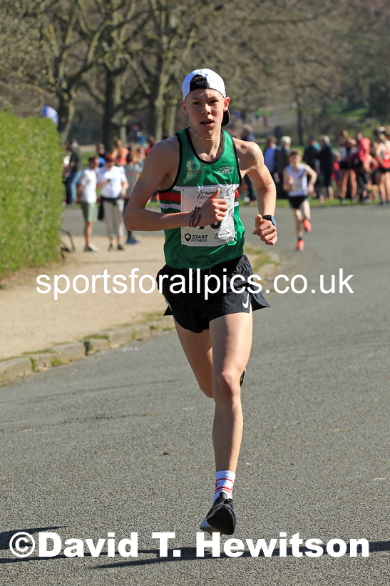 Boys Under-15s 5k, 2022 Northern 12 and 6 Stage Road Relays,  Birkenhead Park, Birkenhead, Wirral.  Photo: David T. Hewitson/Sports for All Pics
